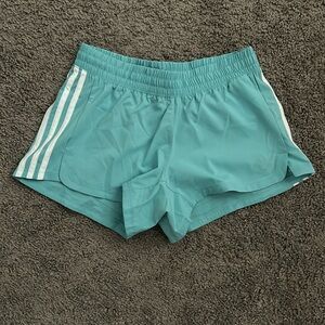 Adidas XS mint ton/white pacer 3-stripes woven shorts